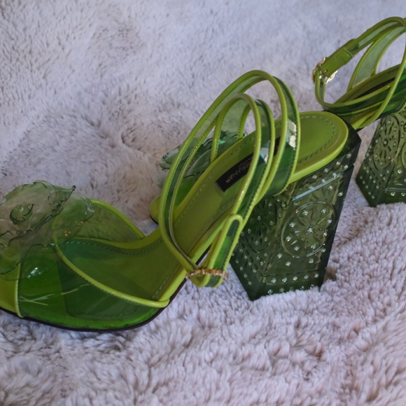 DOLCE & GABBANA LEATHER SLINGBACK - Picture 3 of 10